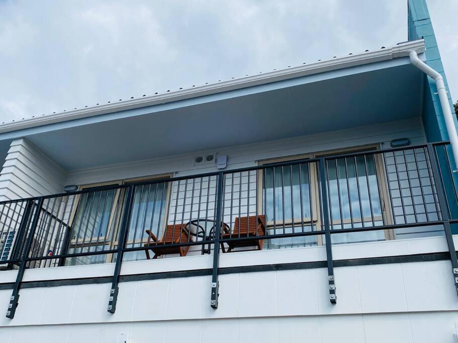 Otahuhu Town Centre Brand New Apartment 8B โอ๊คแลนด์ ภายนอก รูปภาพ