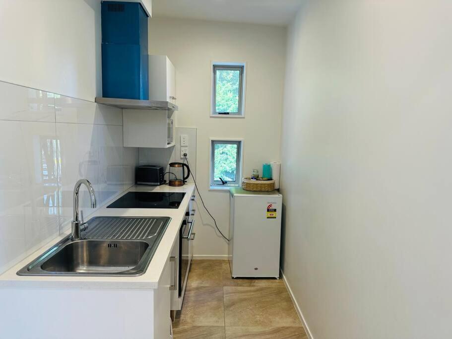 Otahuhu Town Centre Brand New Apartment 8B โอ๊คแลนด์ ภายนอก รูปภาพ